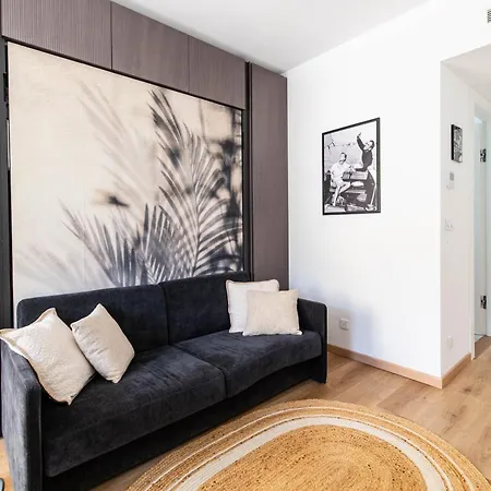 Oasis Azur 1 Min From The